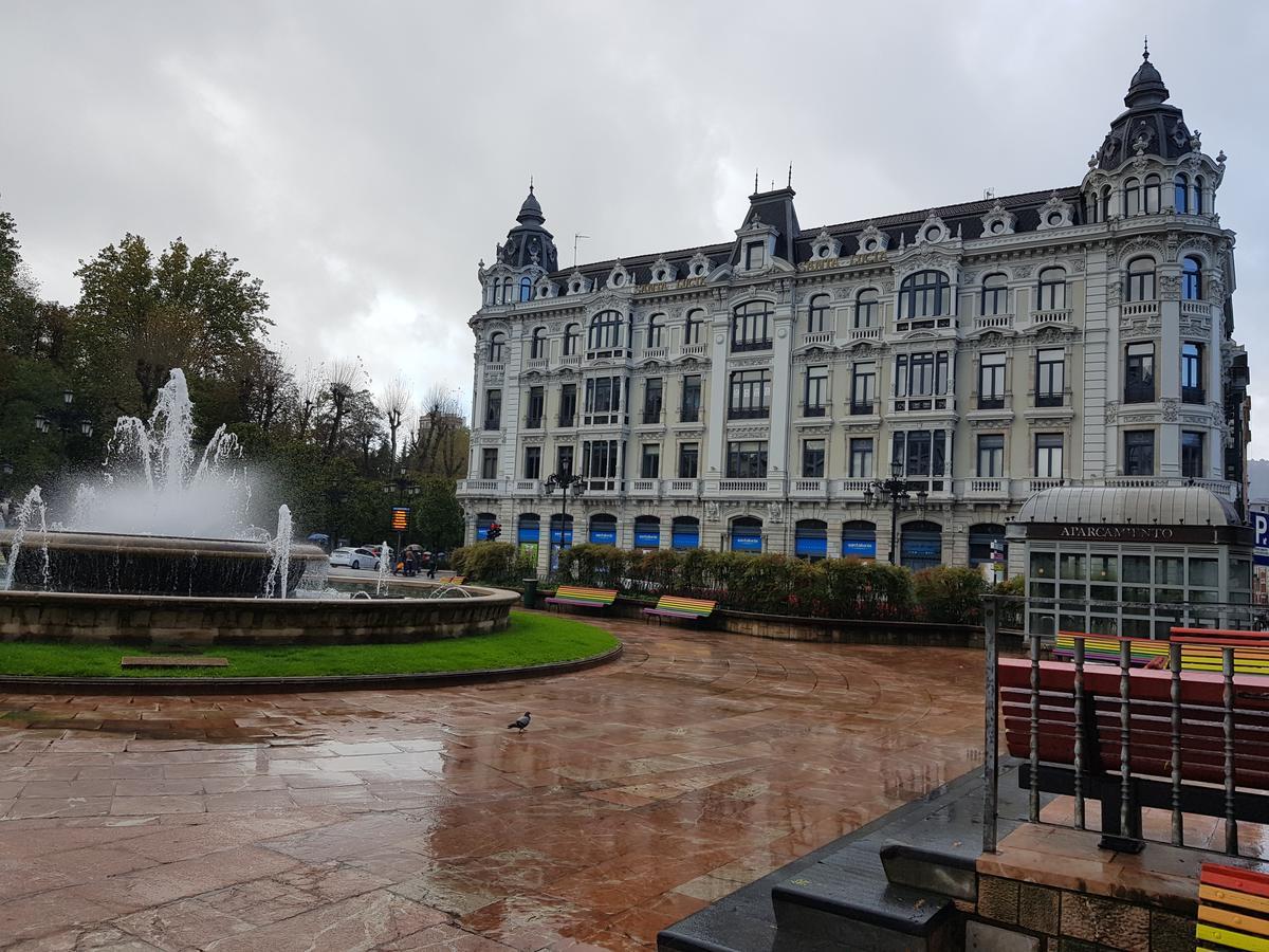Hostal Foncalada Oviedo Eksteriør bilde
