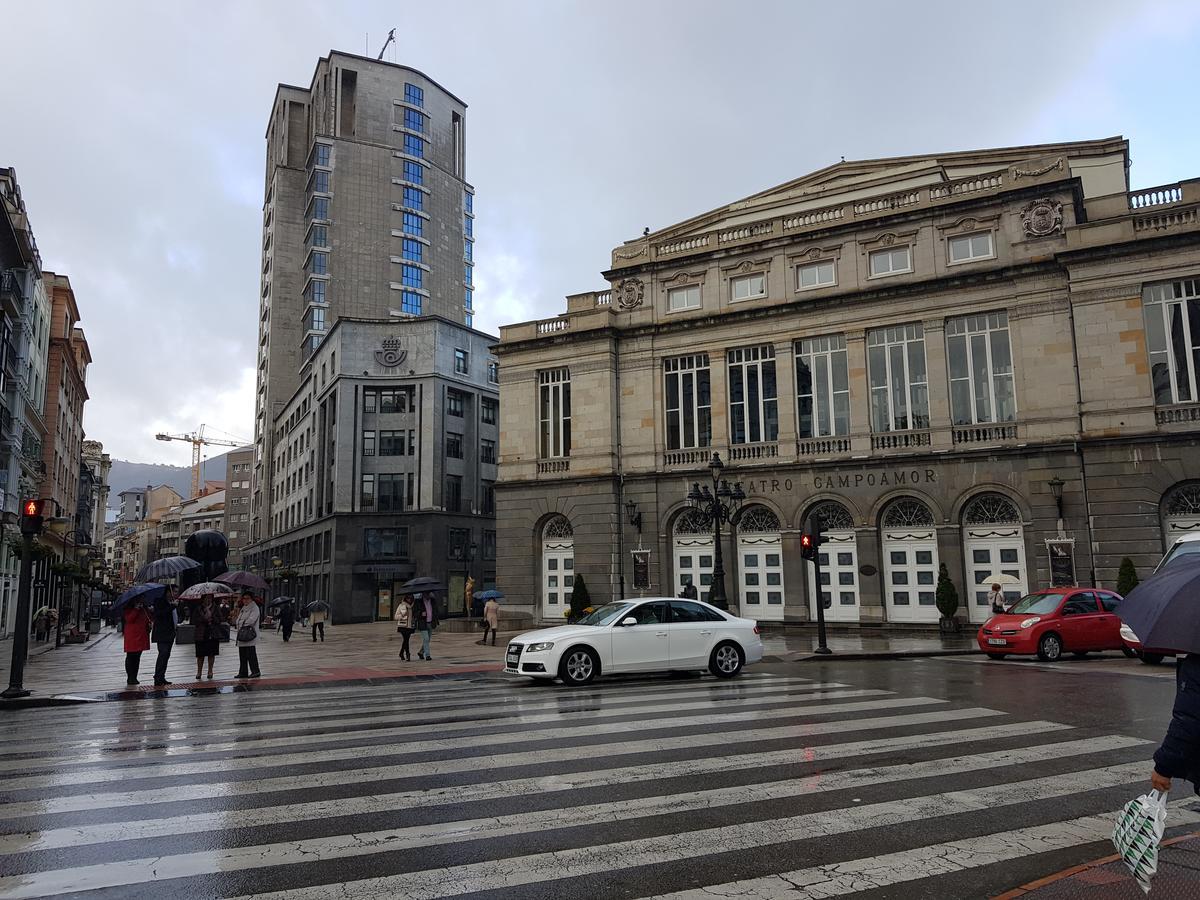 Hostal Foncalada Oviedo Eksteriør bilde